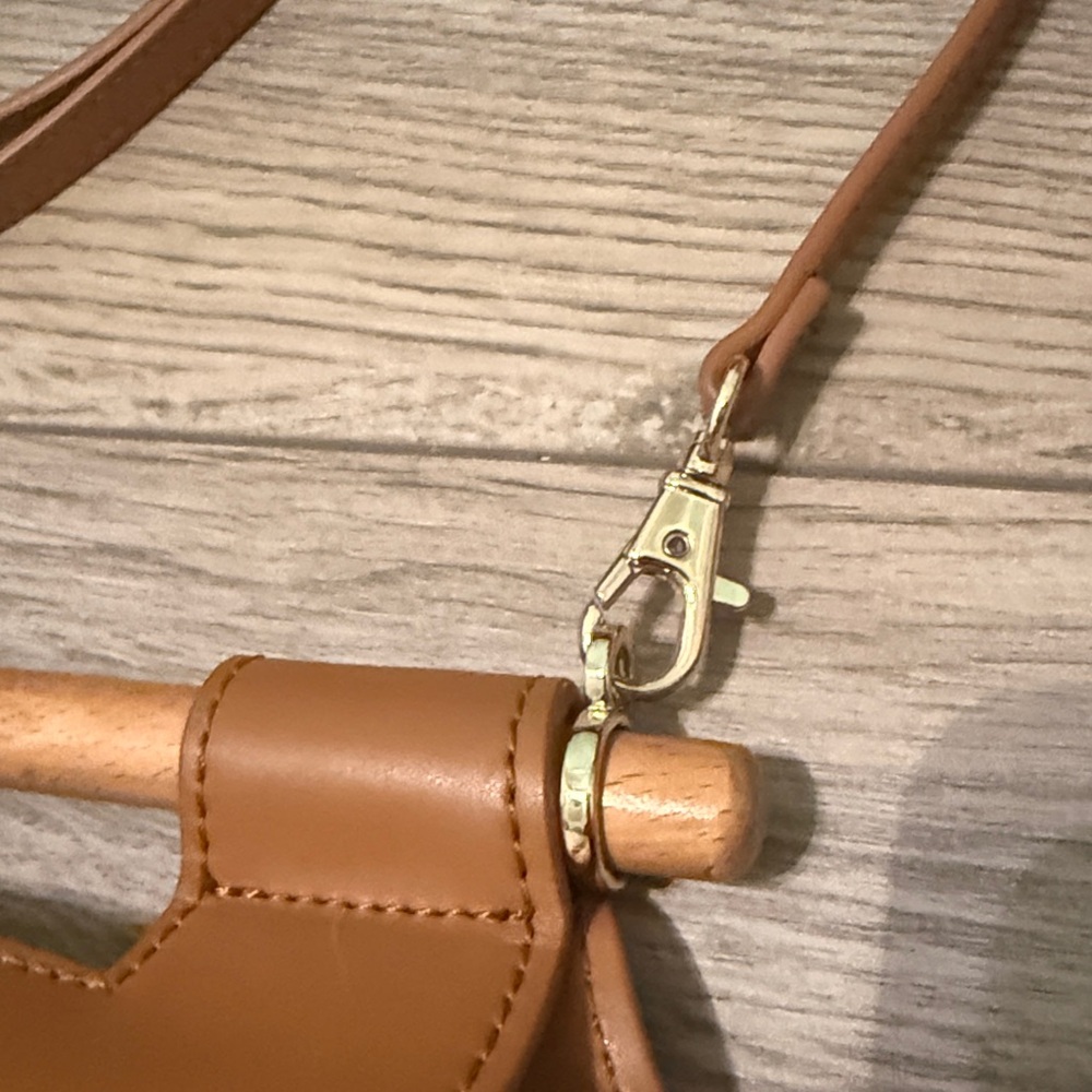 SPARTINA 449 Catalina Ashley River Crossbody - Picture 5 of 10
